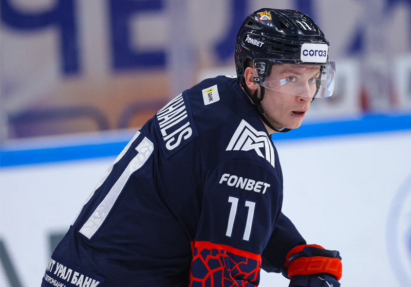 Никита Михайлис: «Мы старались сами чаще играть с шайбой, чтобы у соперника не было инициативы»